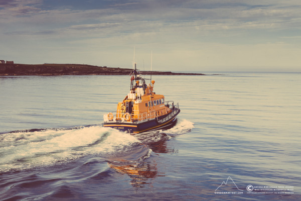 189/365 - Wick Lifeboat Roy Barker II heading out into the bay